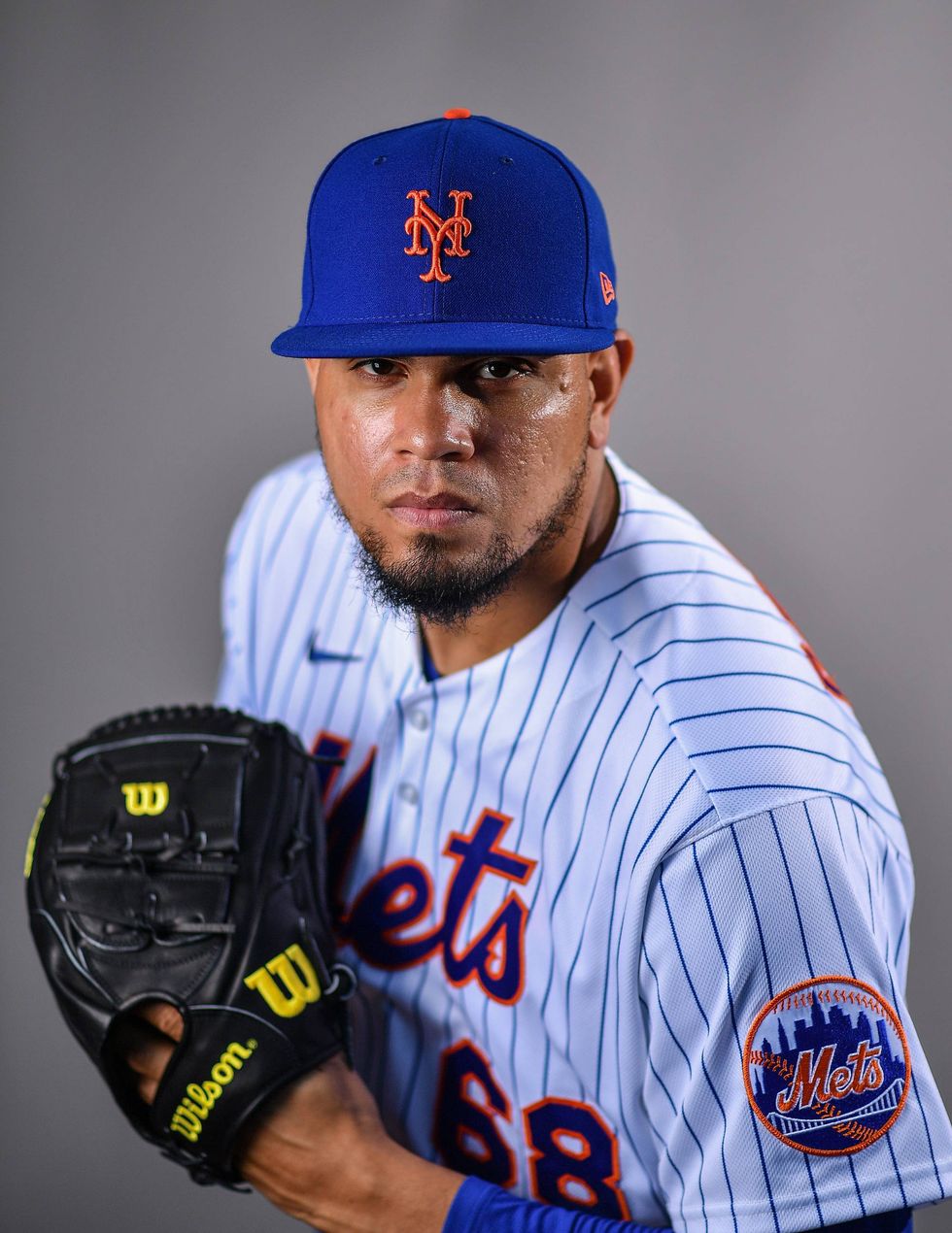 Reliever Dellin Betances donning his Mets threads for the first time