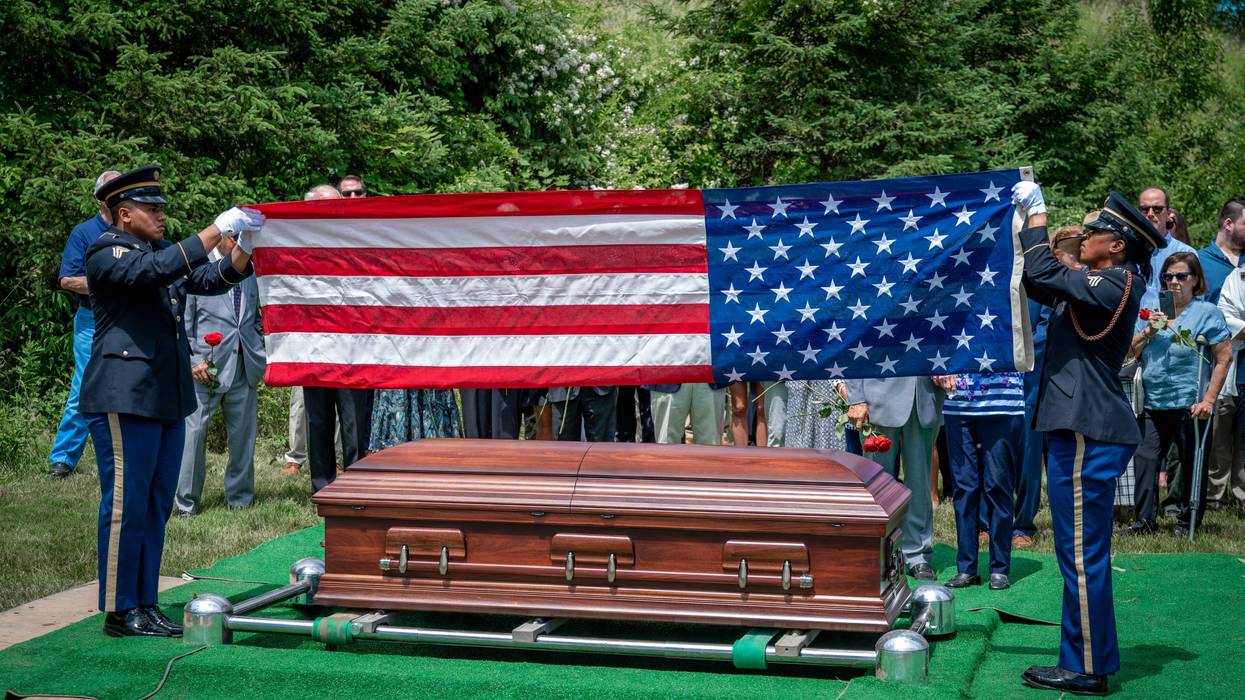Remains of fallen World War II Airman returns home after 80 years