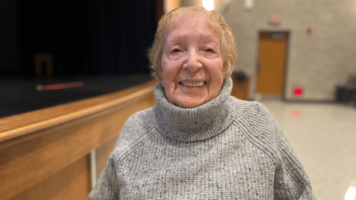 Renate Breslow, 93.