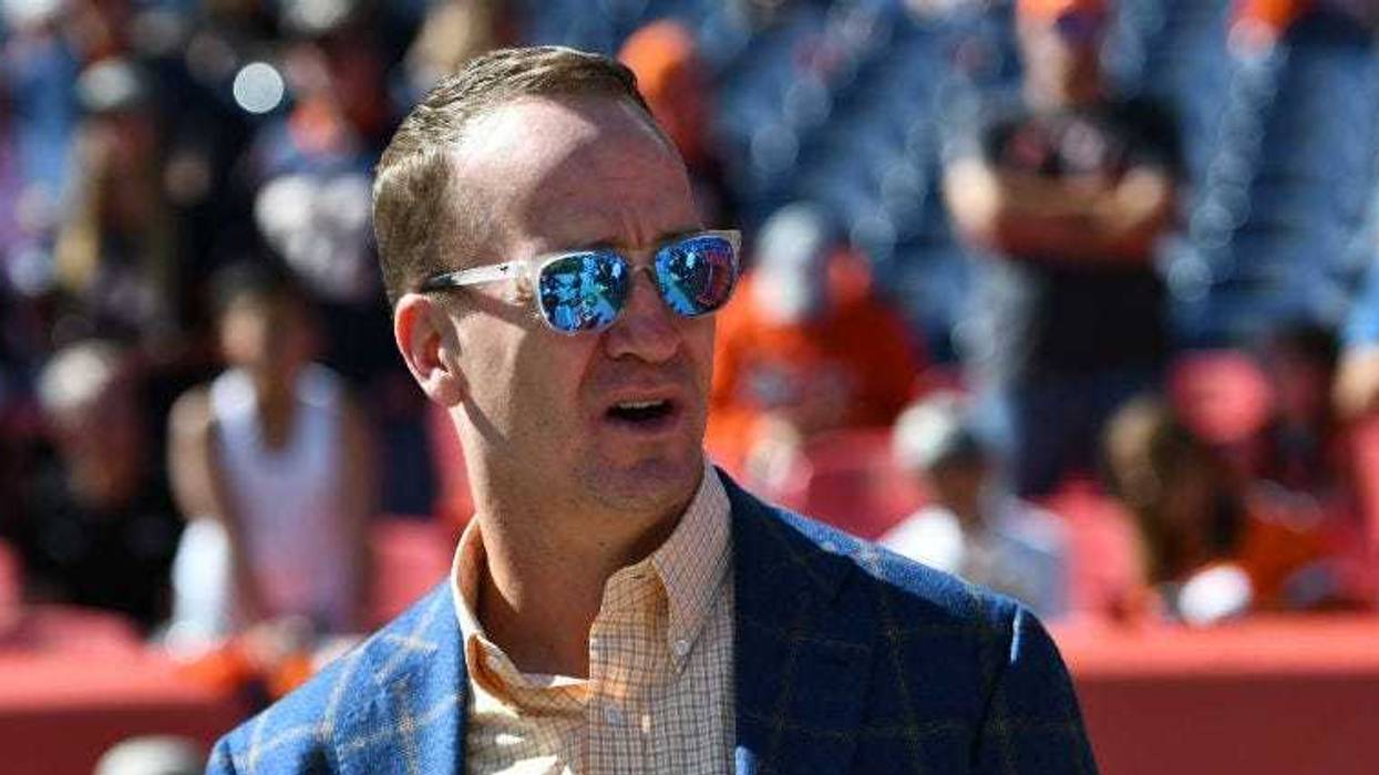 Report: ESPN expected to pursue Peyton Manning for MNF