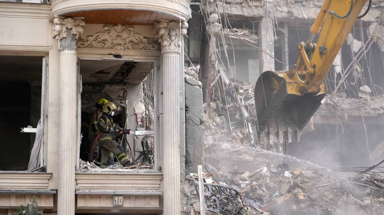 Strikes hit Iran and Tehran targets Israel and Gulf states amid mixed signals over talks to end war