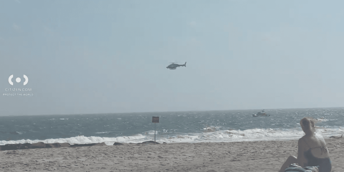 Search underway for teen boy lost in the waters off Rockaway Beach: officials