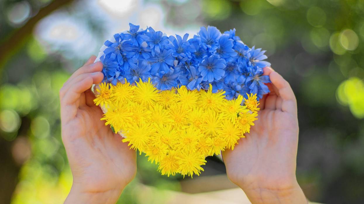 Residents of Granite City Illinois and surrounding areas are asked to being donations to a local church to fill a semi truck with supplies for shipping to Ukraine.
