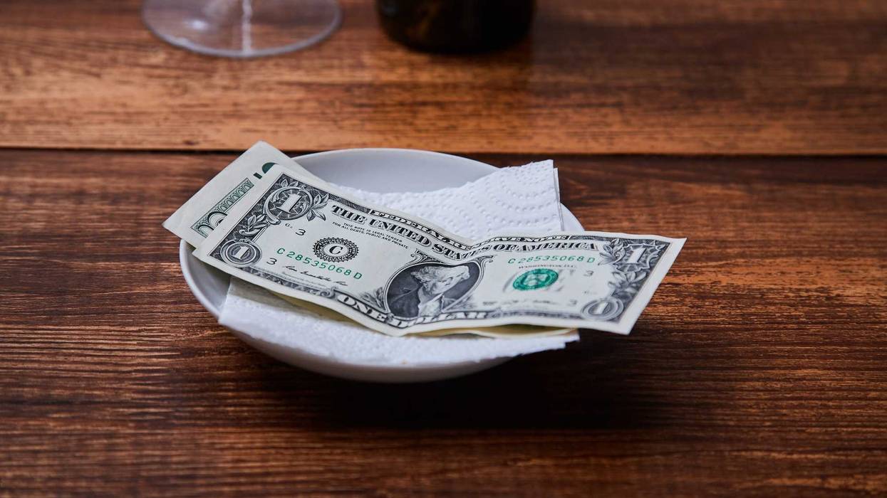 Restaurant tips or gratuity