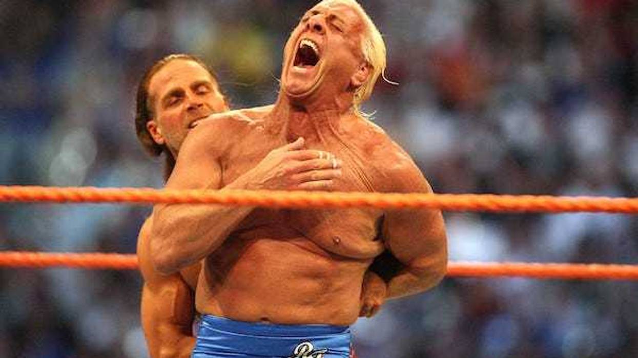 Ric Flair wrestles Shawn Michaels in a Career Threatening Match at WrestleMania XXIV