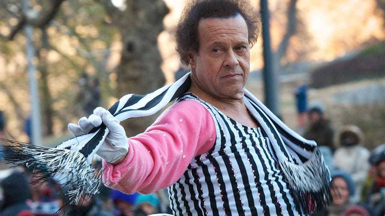 Richard Simmons attends the 87th annual Macy's Thanksgiving Day parade on November 28, 2013 in New York City.