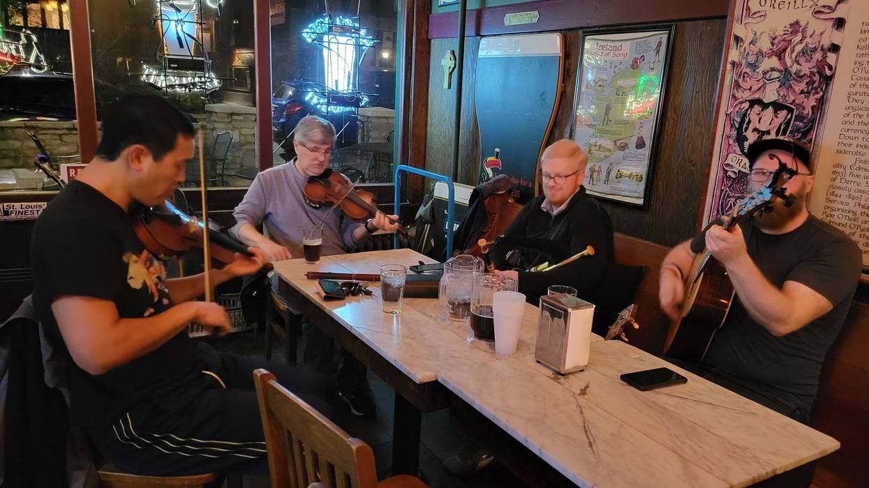 Riley's Pub
