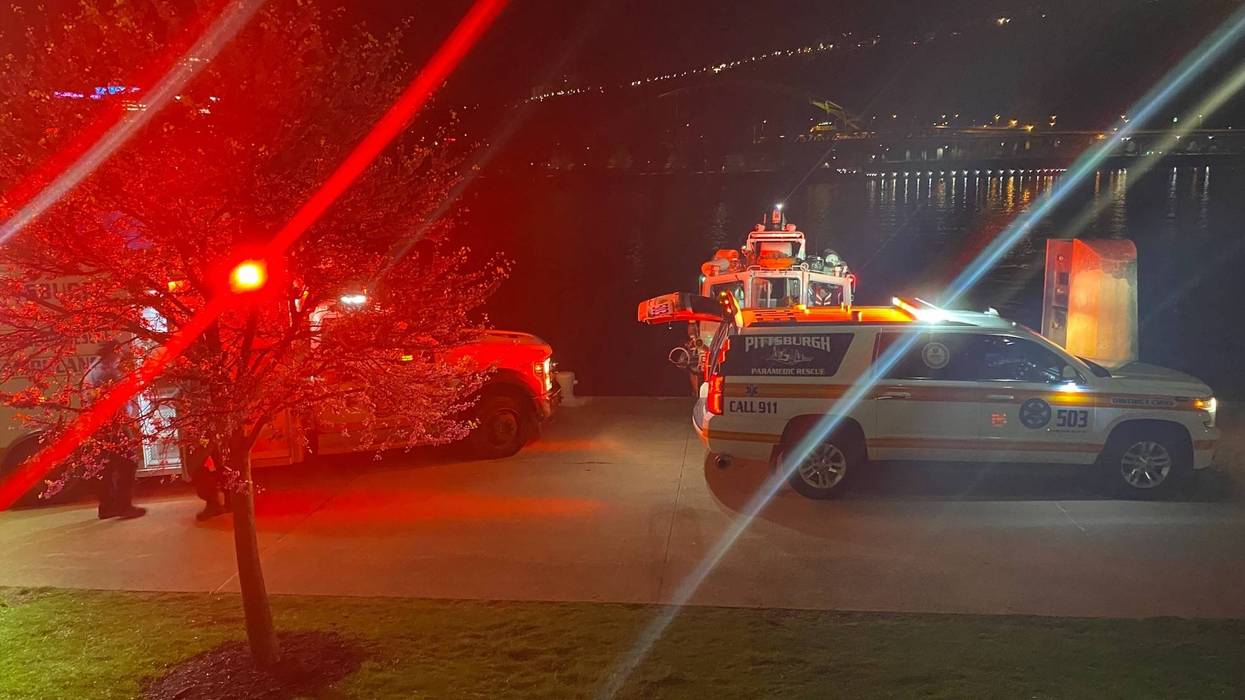 Man rescued after falling into river near North Shore