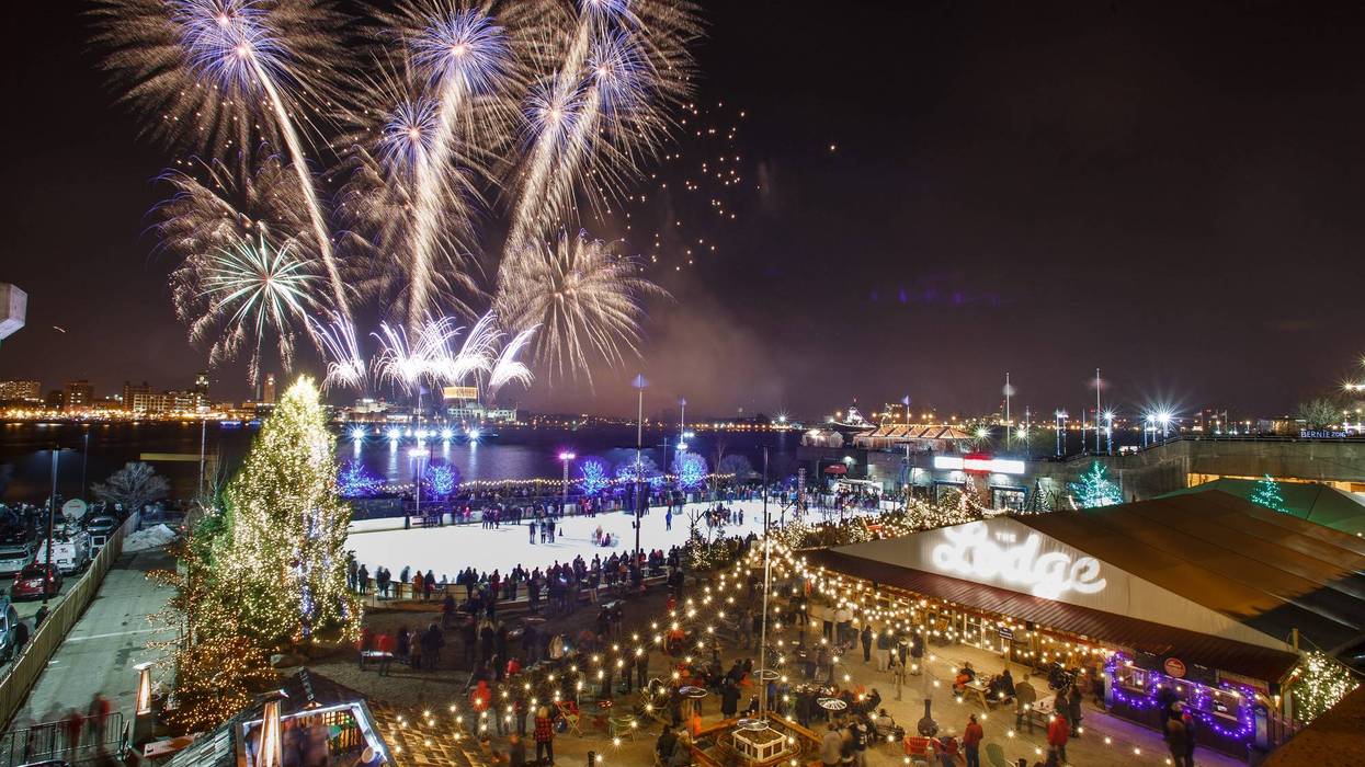 River’s Casino New Year’s Eve Fireworks by Winterfest