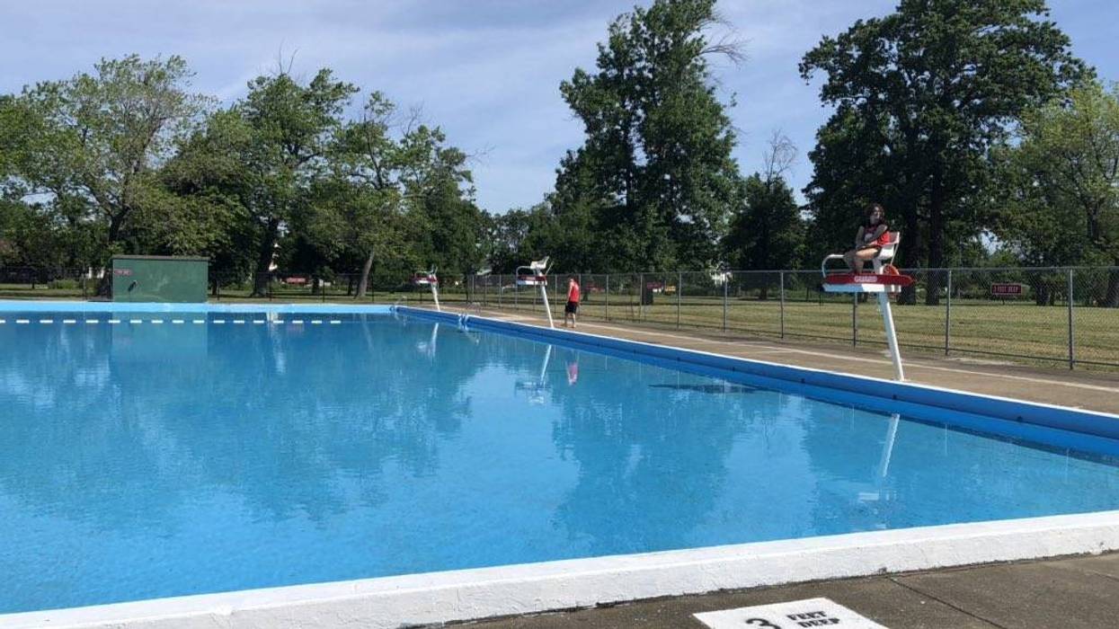 Riverside Pool