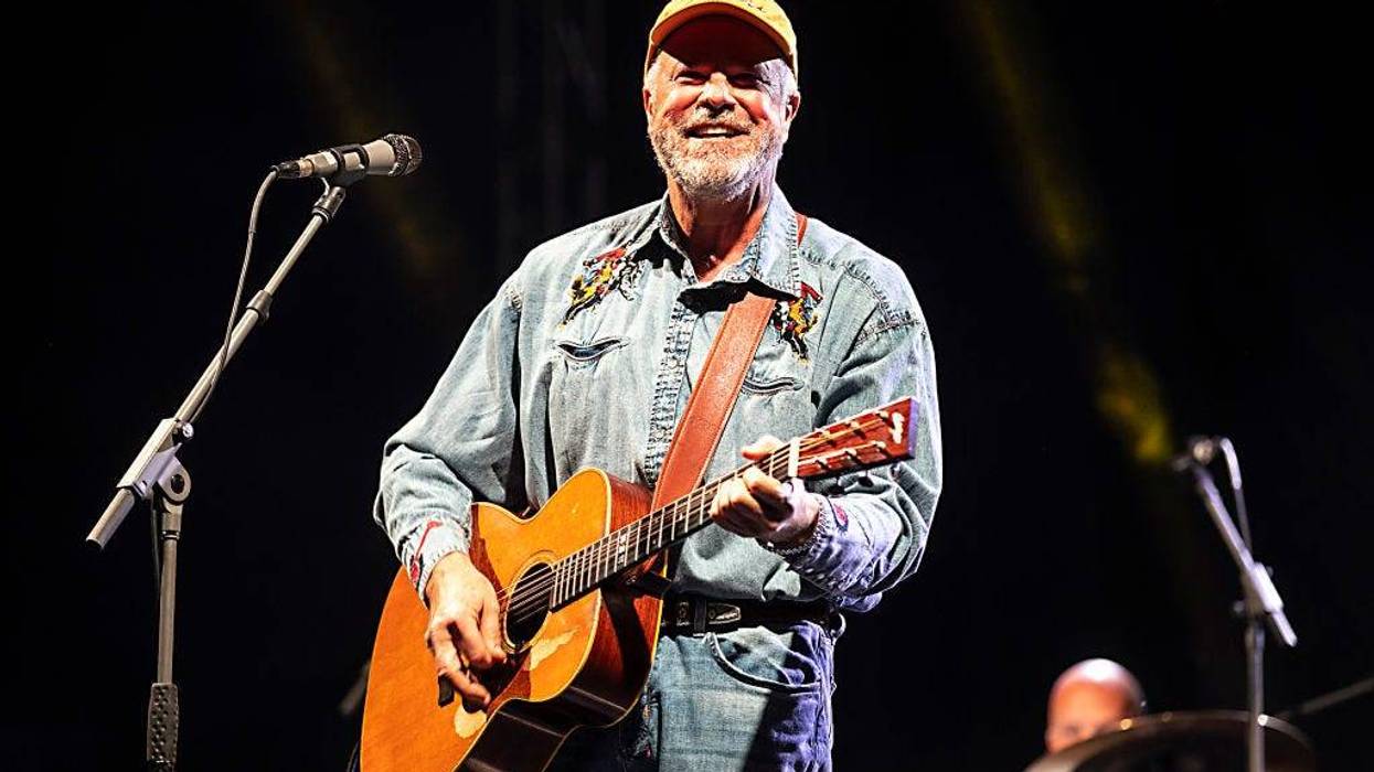 Robert Earl Keen cancels Bass Hall concert because of Covid