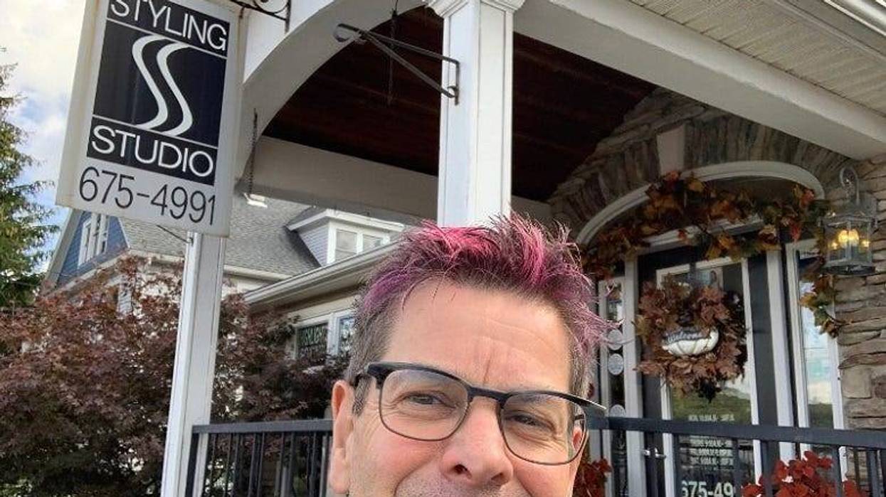 Rock with pink hair at Styling Studio