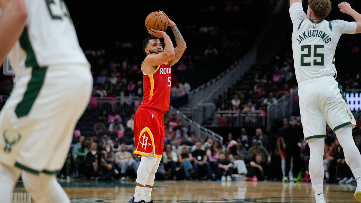 ROCKETS-BUCKS 5946