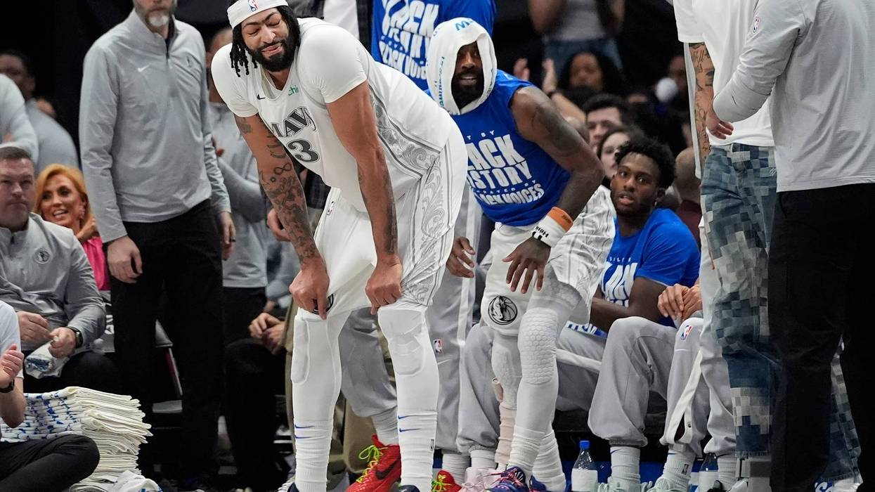 Rockets Mavericks Basketball