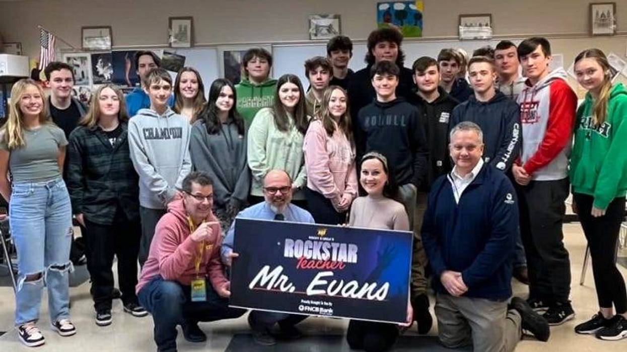 Rockstar Teacher Mr. Evans, Rocky & Lissa and students