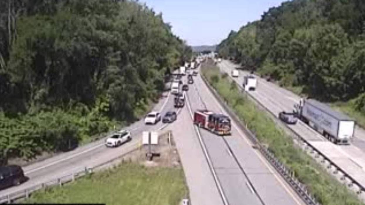 Overturn truck closes part of northbound Rt. 28