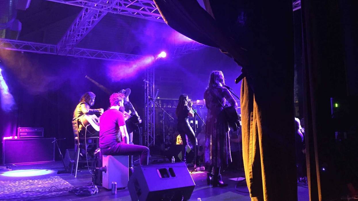 Runaway June at Jingle Belles