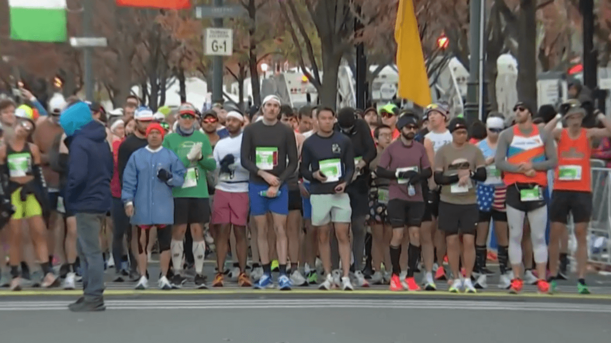 runners start