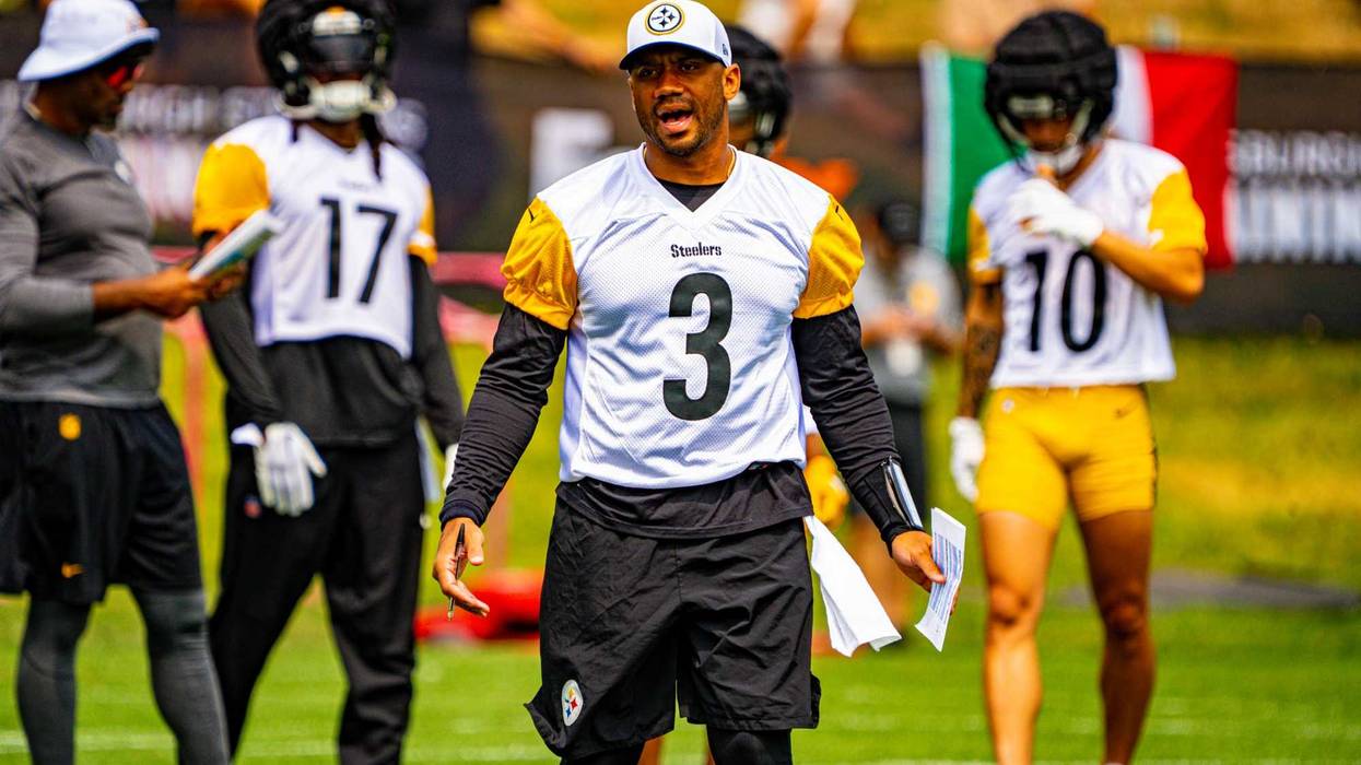 Russell Wilson yelling