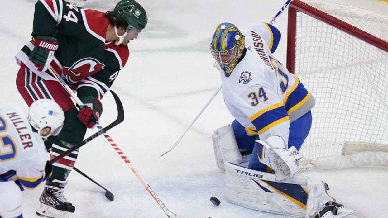 Sabres Trade Johansson
