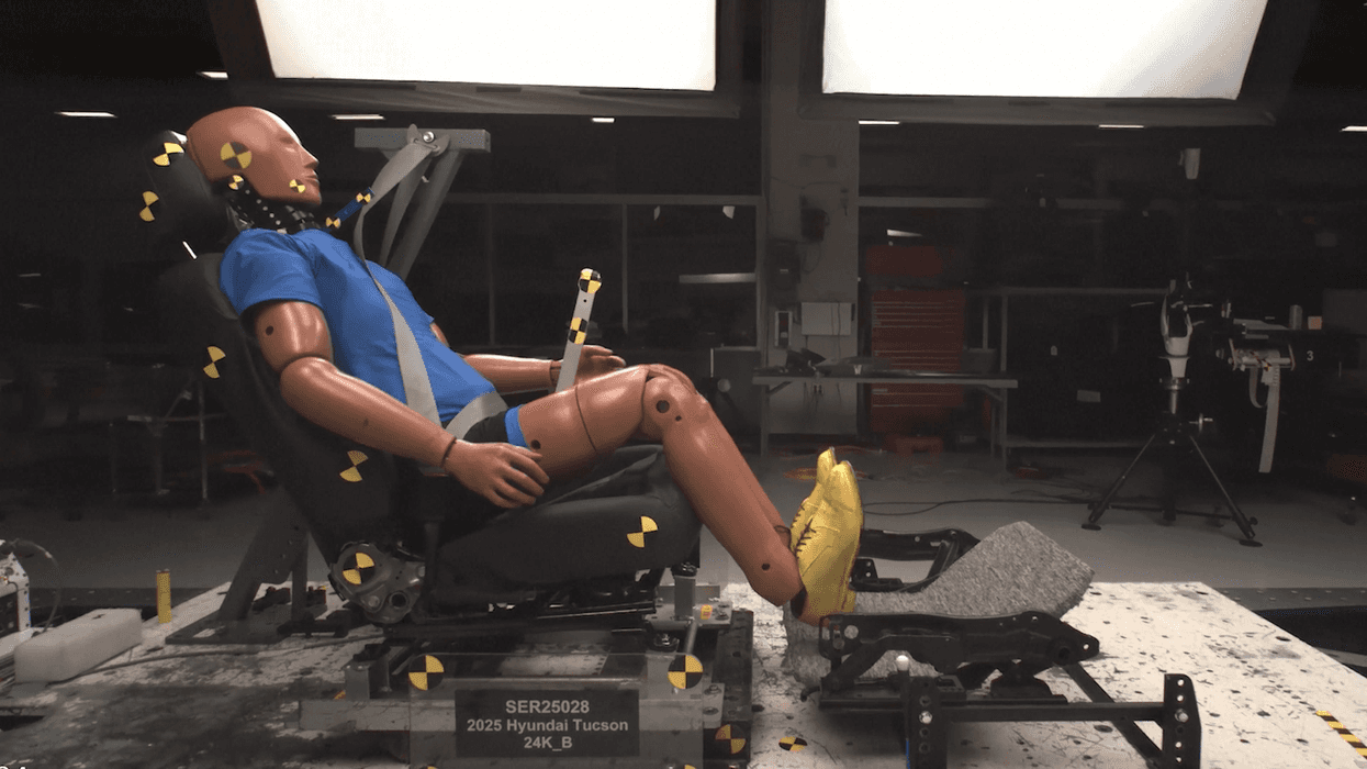 Safety group strengthens whiplash tests