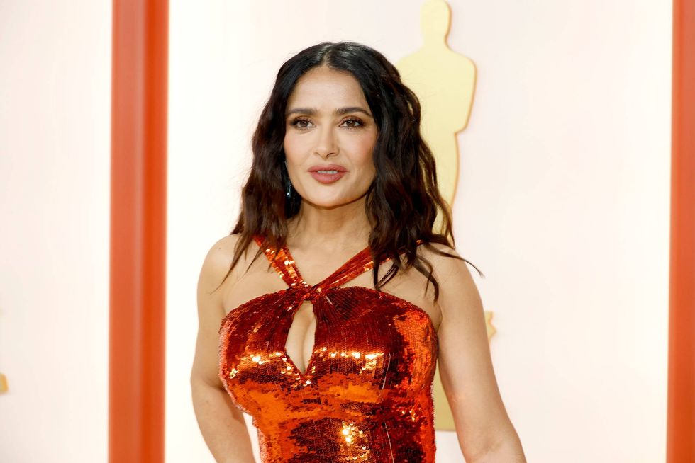 Salma Hayek enjoyed a post-Oscars snack with her gown unzipped: ‘Expectation vs. reality’