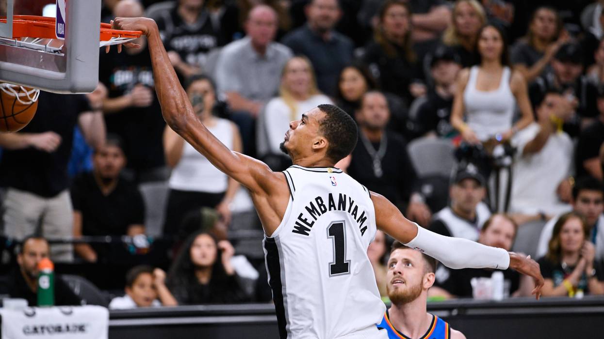 Wembanyama scores 33 points to help Spurs rebound and trounce Thunder 103-82 to even West finals