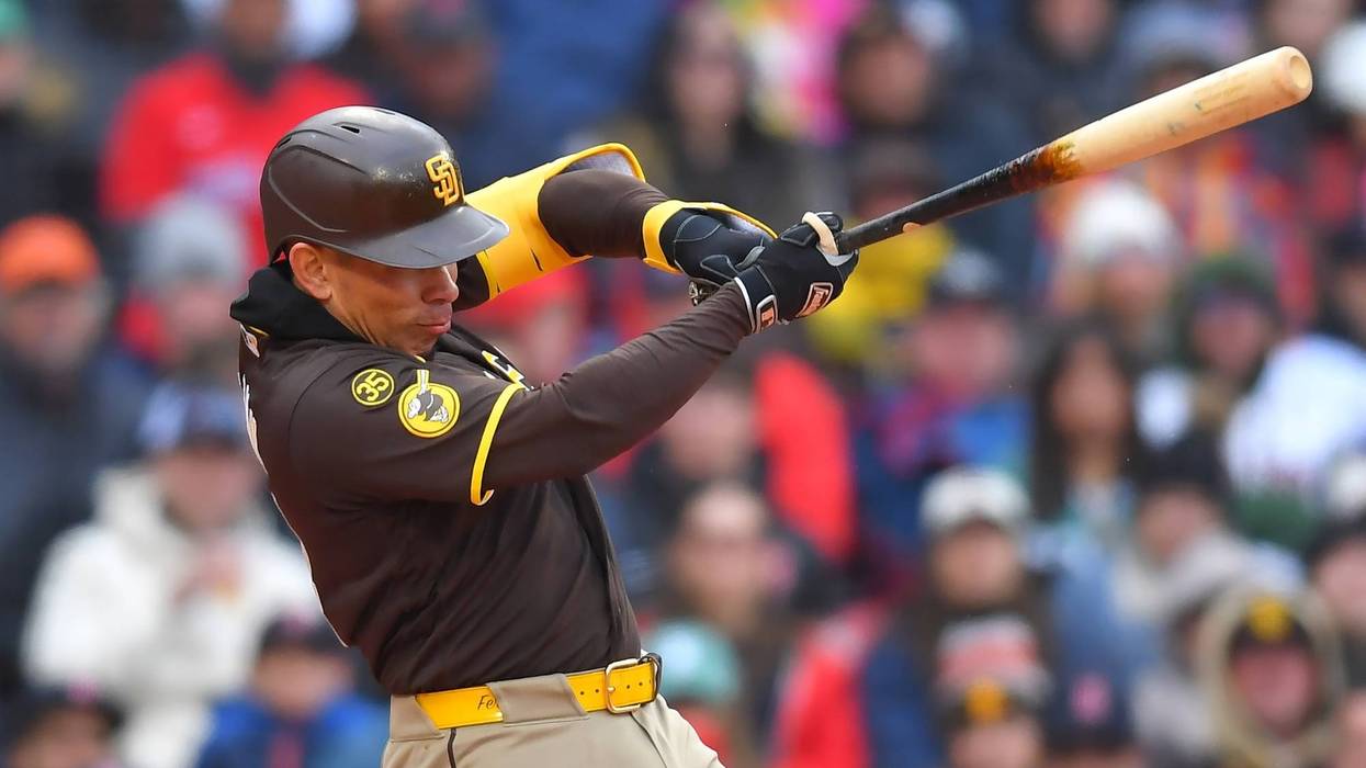 Padres beat Red Sox 3-2 at frigid Fenway on Laureano's bloop RBI single in 9th