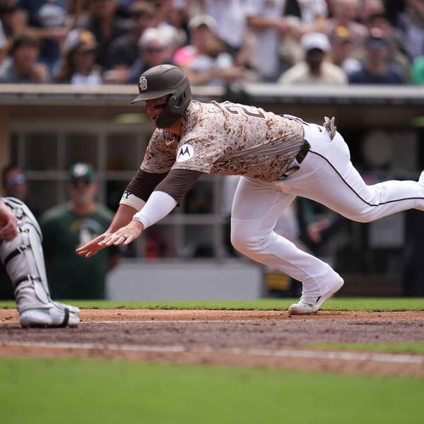 Cortes homers, Kurtz reaches base for 47th straight game as A's beat Padres 5-2