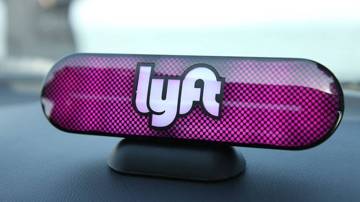 SAN FRANCISCO, CA - JANUARY 31: An Amp sits on the dashboard of a Lyft driver's car on January 31, 2017 in San Francisco, California. (Photo by Kelly Sullivan/Getty Images for Lyft)