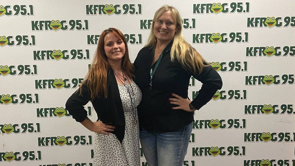 Santee Wilson of Mama Santee's House with K-Frog's Pepper