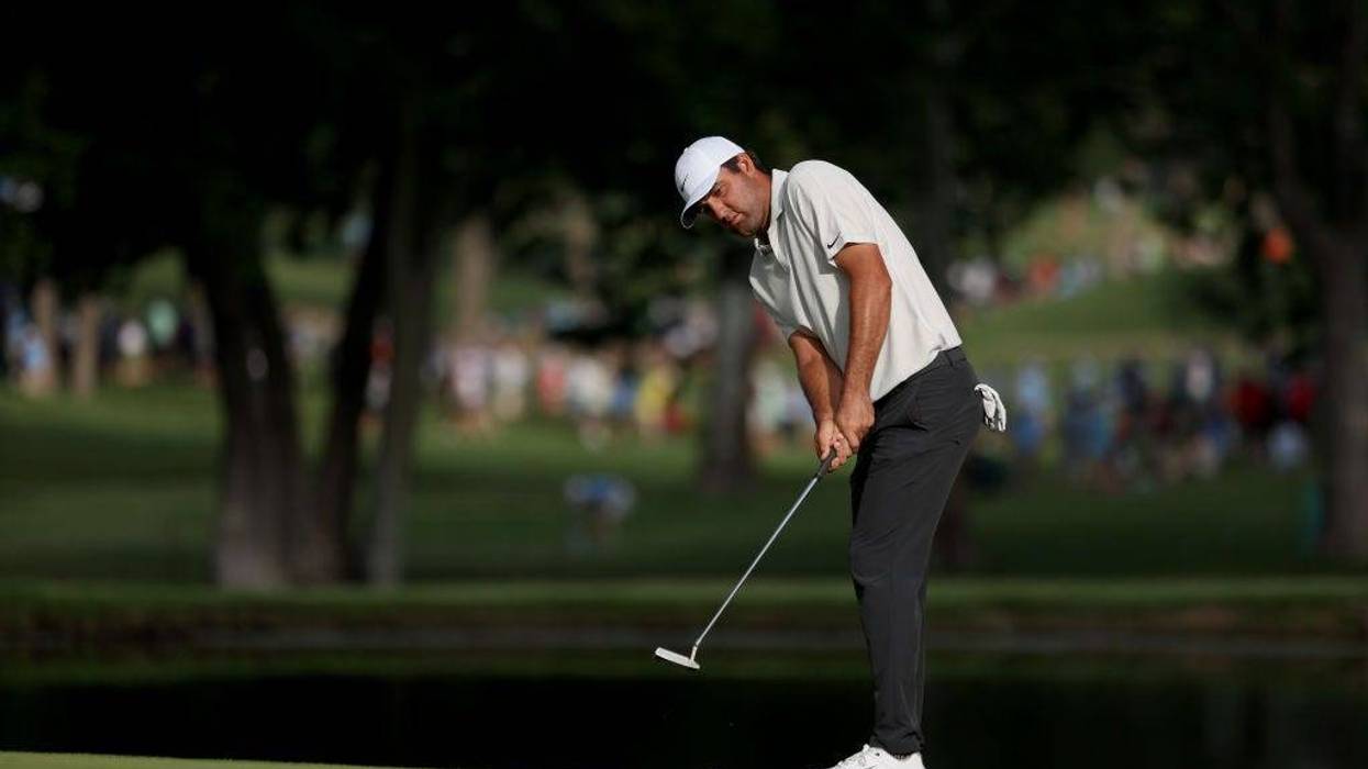 Scottie Scheffler leads the field at The Colonial
