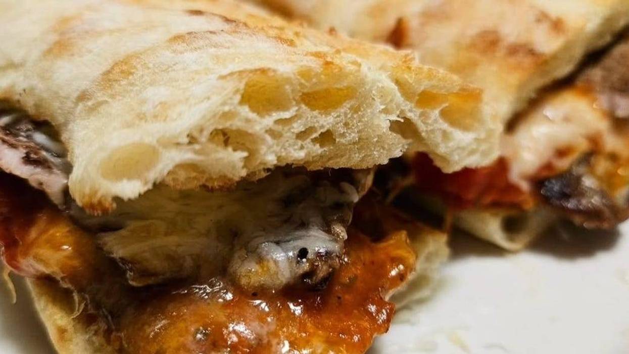 Screenshot of a tasty steak marinara sandwich