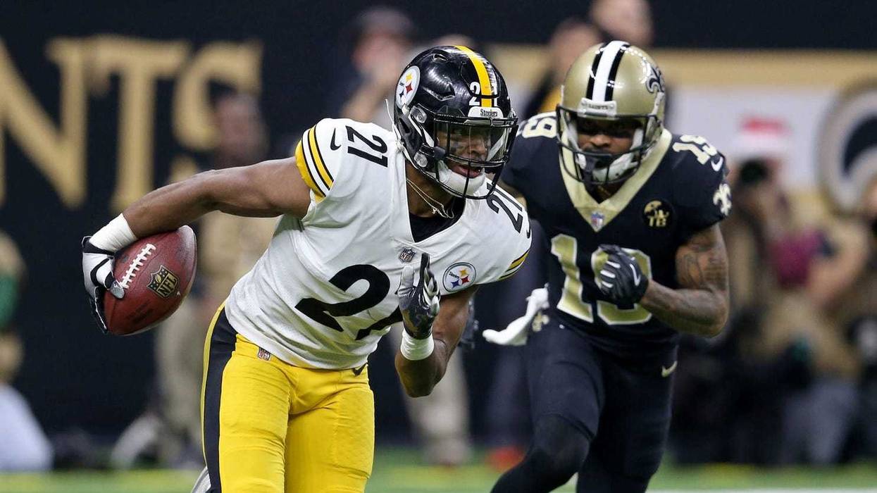 Sean Davis w football vs Saints