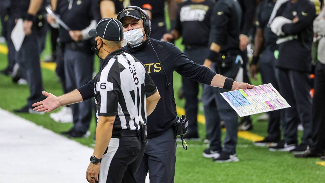 Sean Payton talking to an official during the Saints loss