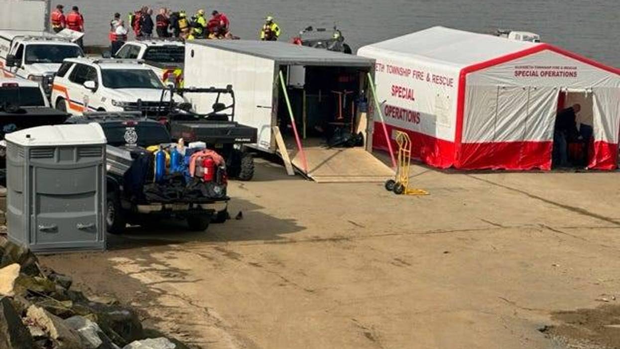 Search for truck in Monongahela River