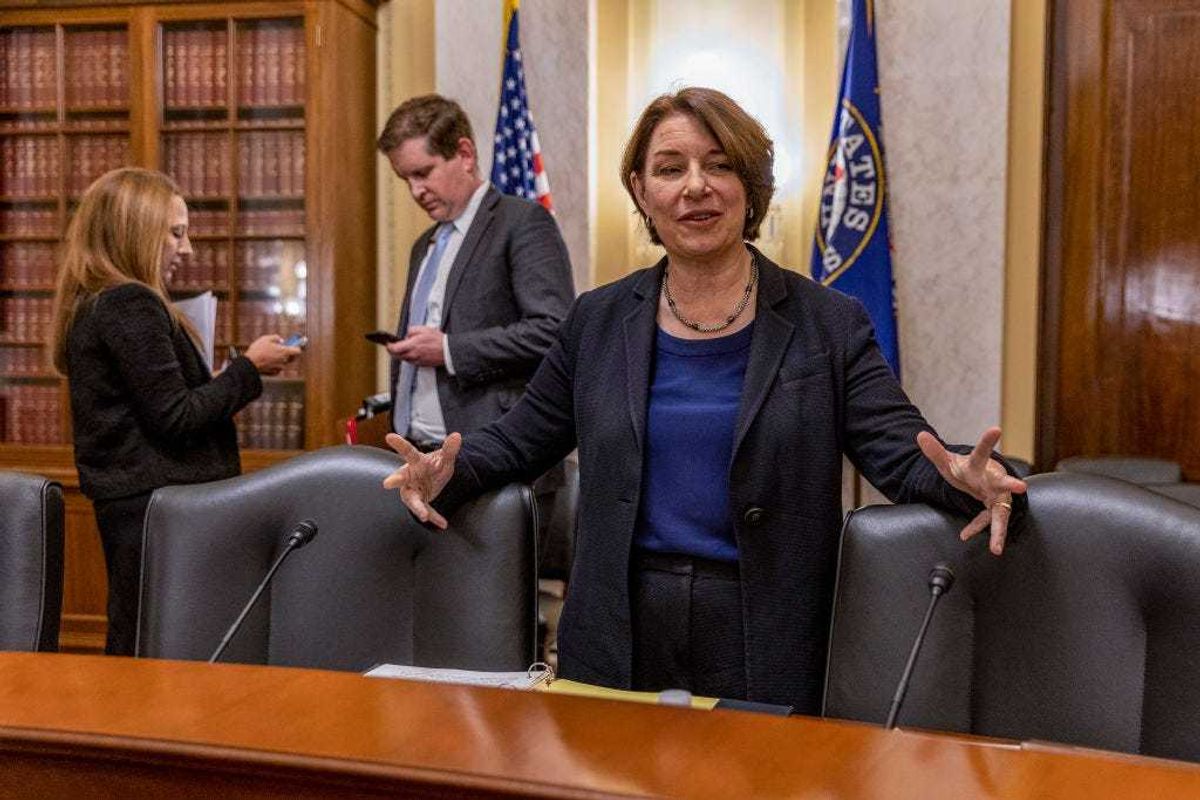 Sen. Sen. Amy Klobuchar (D-MN) arrives for a Senate Rules Committee on Capitol Hill on September 27, 2022 in Washington, DC.