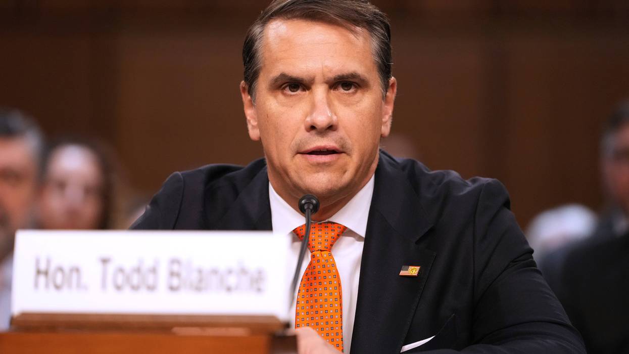Senate Blanche