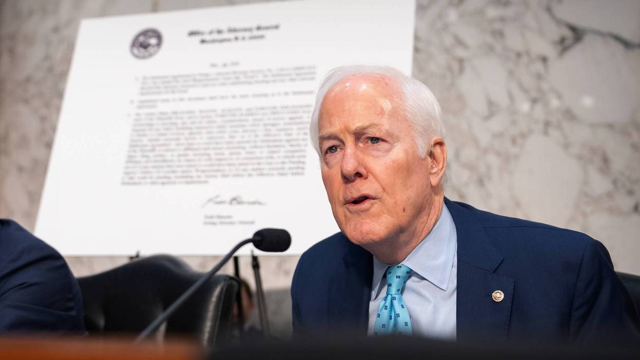 Senate Blanche
