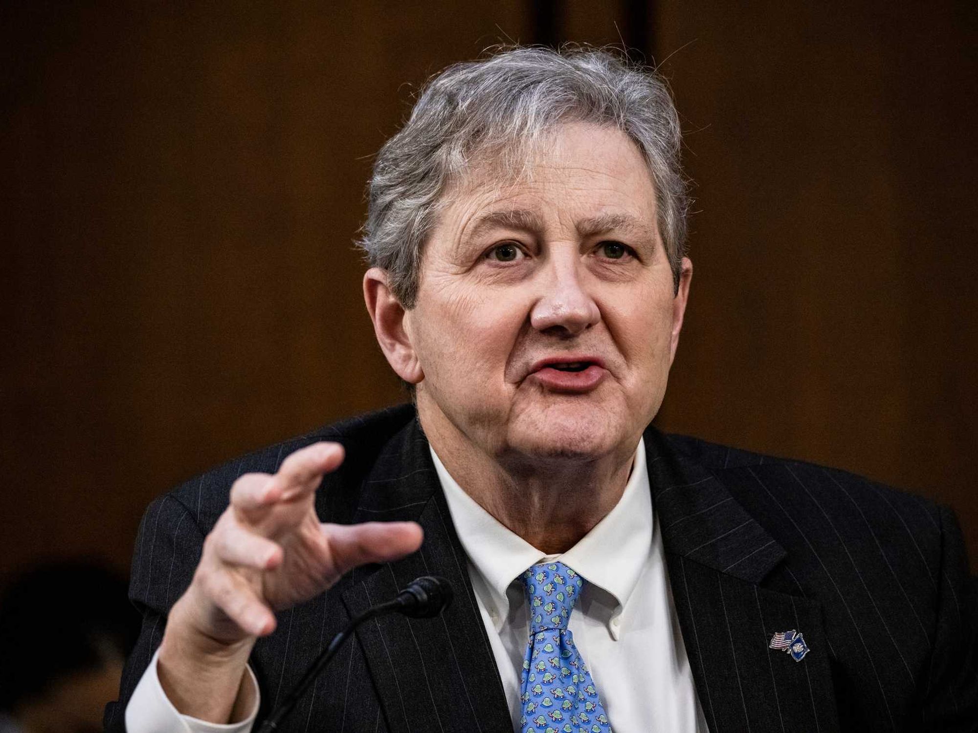 LISTEN: Sen. John Kennedy endorses the COVID vaccine