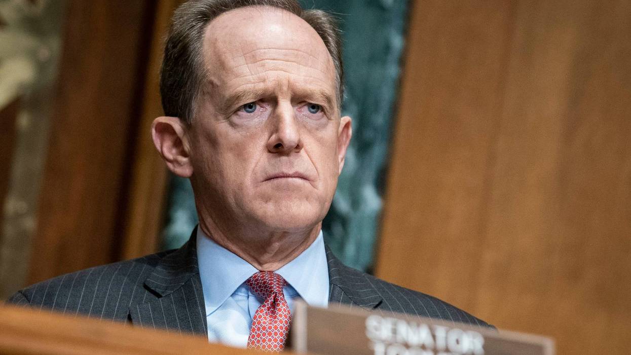 Senator Pat Toomey (R-PA) questions Treasury Secretary Steven Mnuchin during a Congressional Oversight Commission hearing