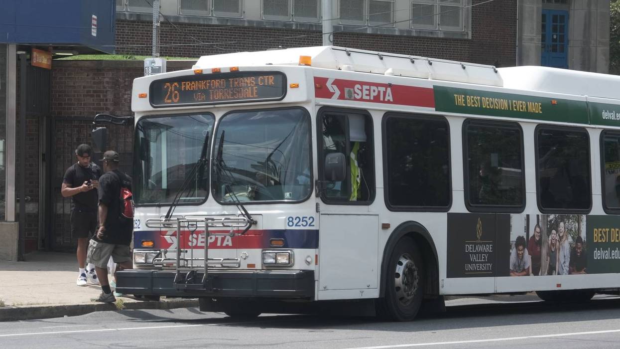 SEPTA installing new bus stop signs ahead of bus network revamp