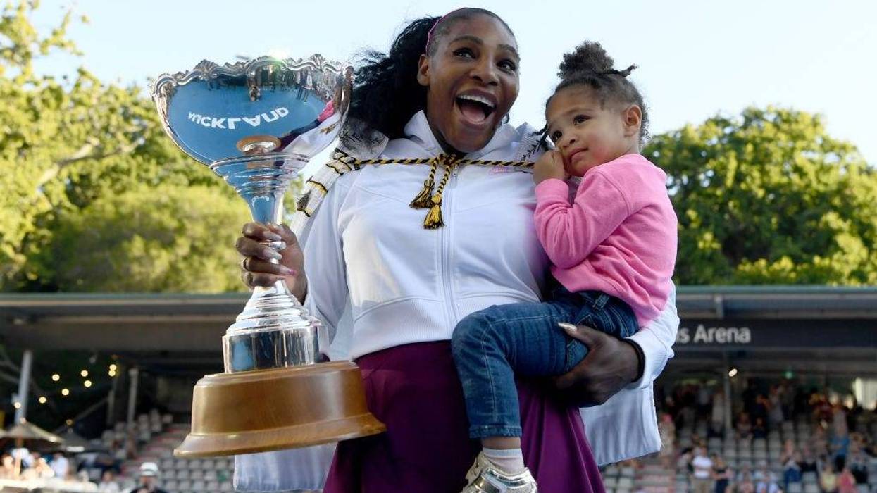 Serena Williams of the USA celebrates with daughter Alexis Olympia after winning the final match against Jessica Pegula of USA at ASB Tennis Centre on January 12, 2020 in Auckland, New Zealand.
