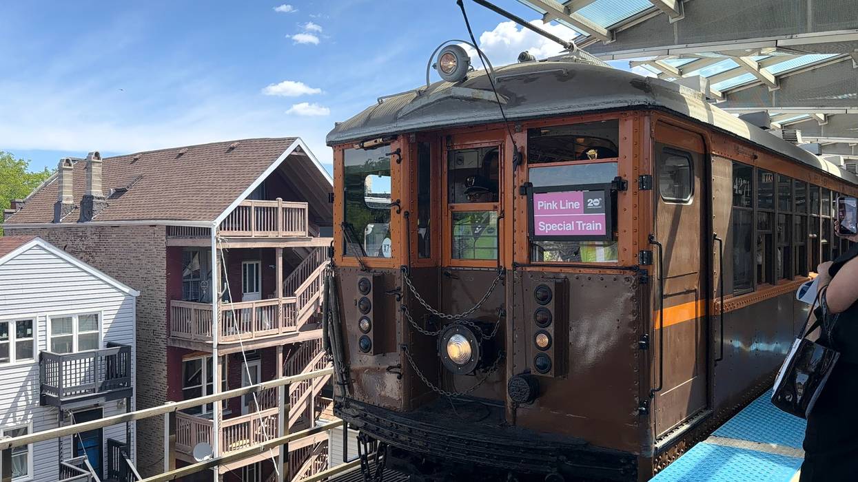 CTA fans join agency in Pilsen for Pink Line 20th anniversary celebration
