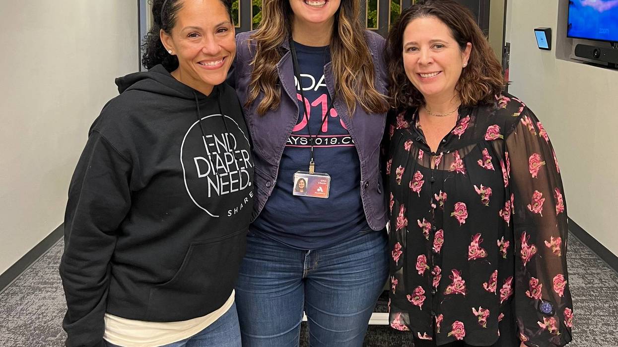 ShareBaby's Valencia Hike & MileOneCares' Amanda Kodeck with Gina Crash