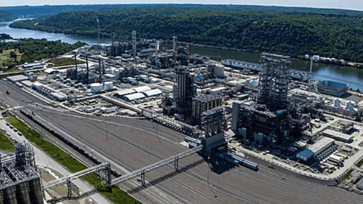 Shell Cracker Plant