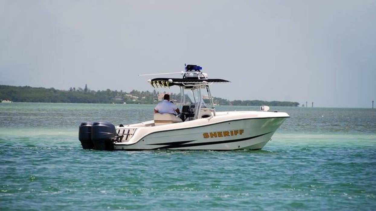 sheriff patrol boat
