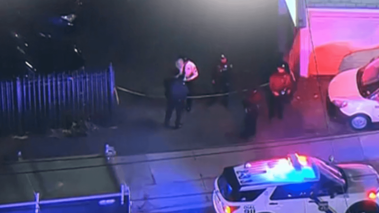 Shooting scene outside a restaurant on Oxford Avenue