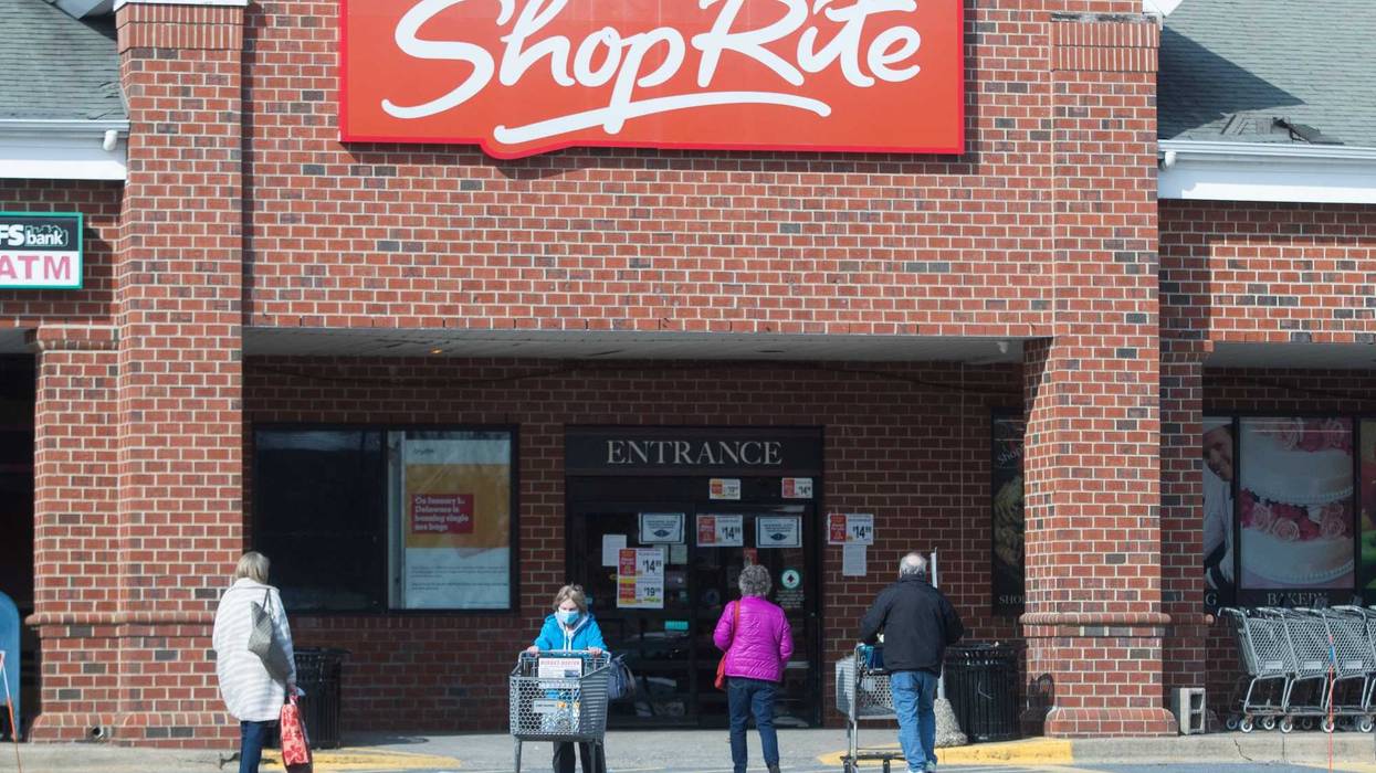 Shoppers come and go at Shoprite Tuesday, Feb. 8, 2022. News Grocery Stores