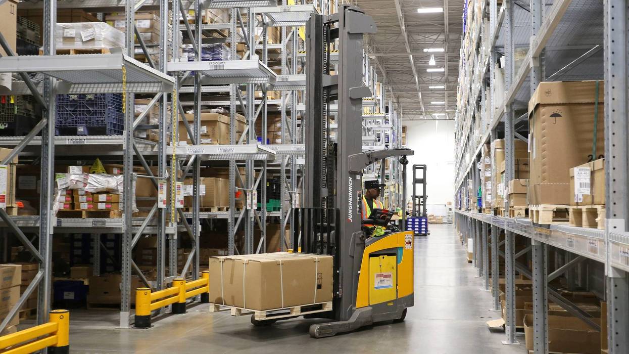 Should companies be giving existing employees bonuses